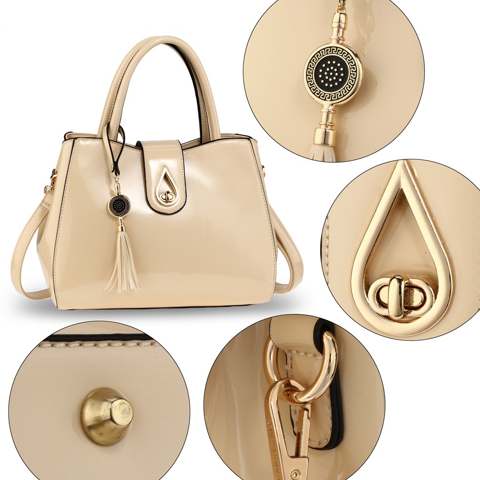 Kott TE-4374 - Must