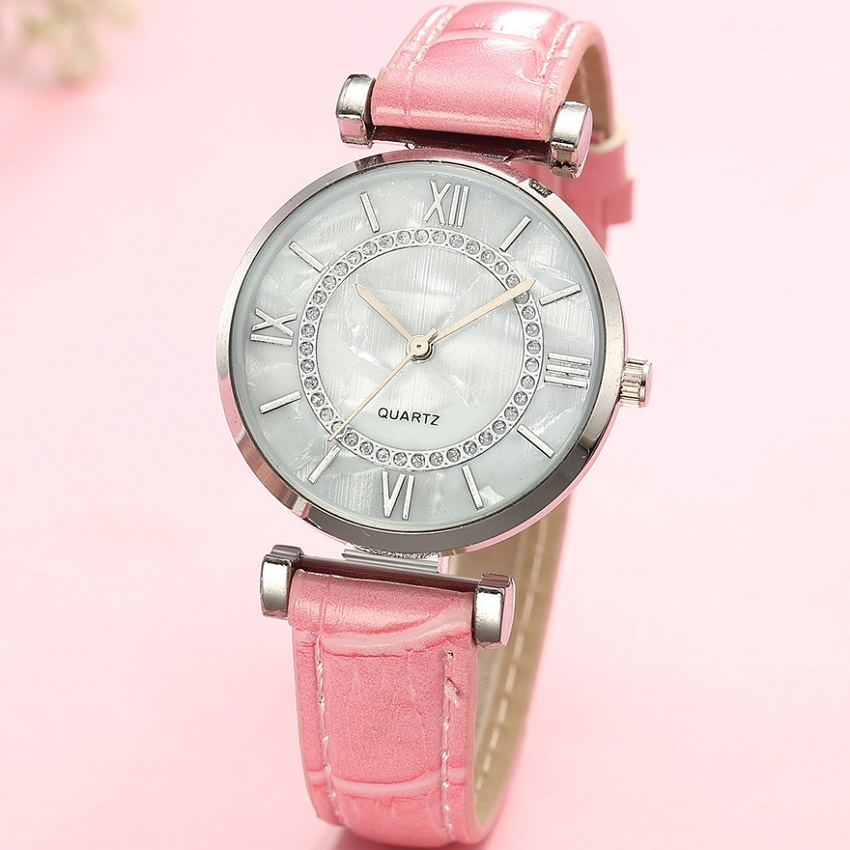 Kell UR-12374 - Valge